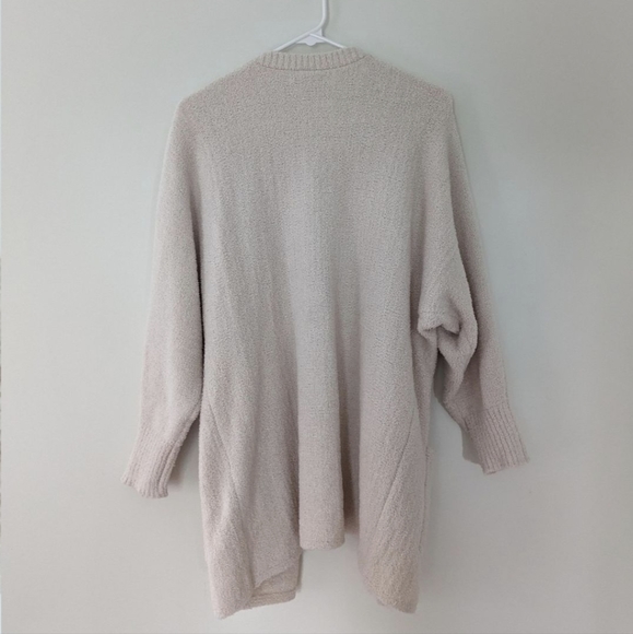 Sincerely Jules Fuzzy Open Cardigan - Picture 2 of 7